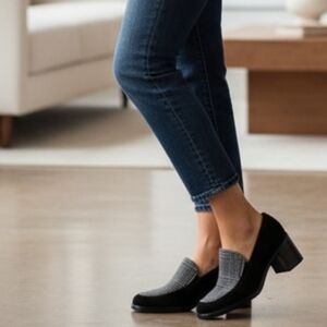 Vintage Aerosole Black Suede Glen Plaid Stack Heel Loafers